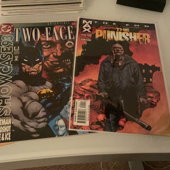 4 Comic books bundle - Picture 3 of 3